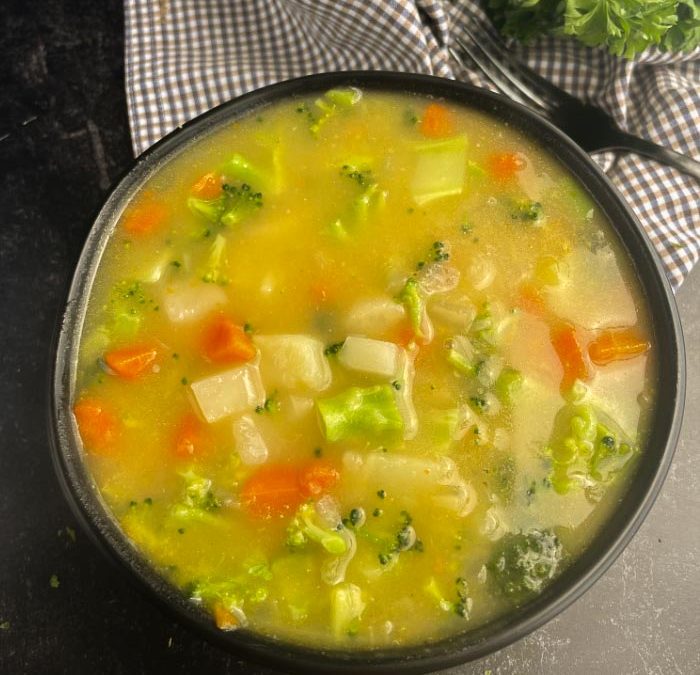 Instant Pot Potato Veggie Soup