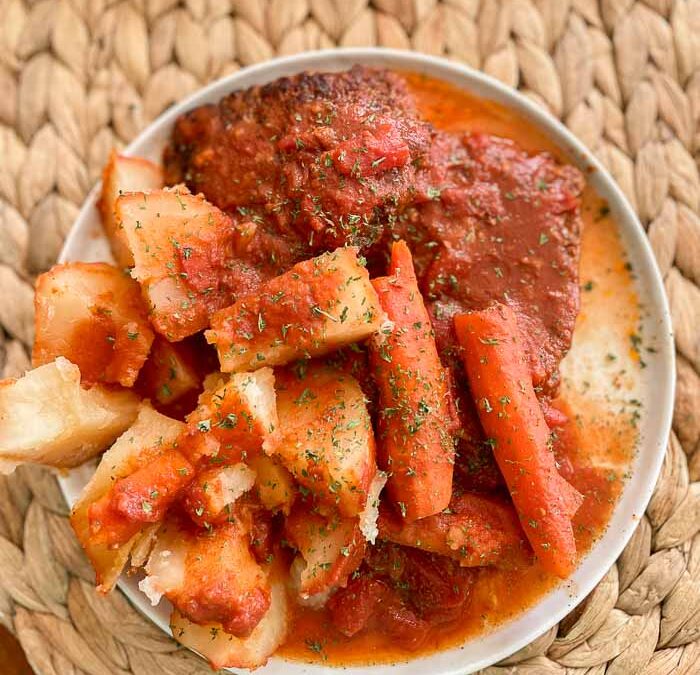 Instant Pot Saucy Beef and Potatoes