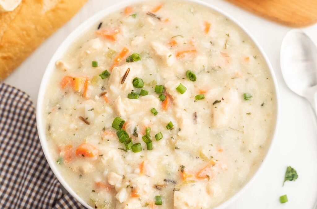Instant Pot Copycat Panera Chicken and Wild Rice Soup
