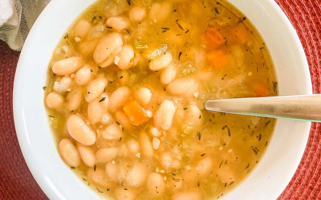 Crock Pot Navy Bean Soup