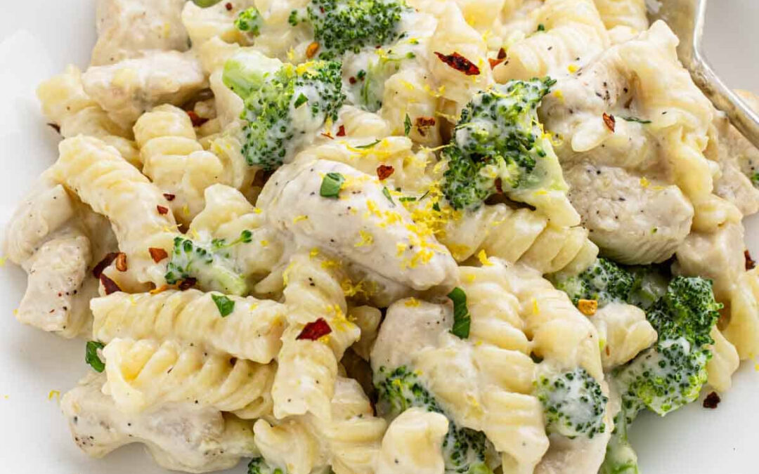 Instant Pot Chicken Broccoli Pasta